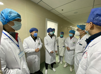 2020年2月，福建省对口支援宜昌防治新型冠状病毒肺炎第二批医疗队熟悉病区