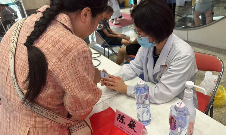 共筑防线 护肝健康
——福建医科大学附属第一医院开展“7.28世界肝炎日”义诊科普活动