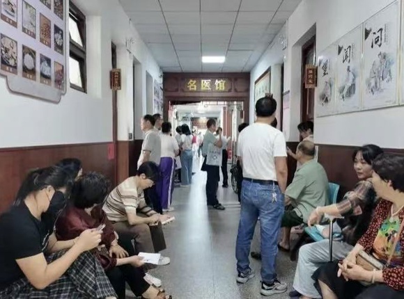 党建引领聚合力 医心为民促发展
——福医附一医院骨科党支部、骨科第二党支部与云霄县中医院深化党建共建