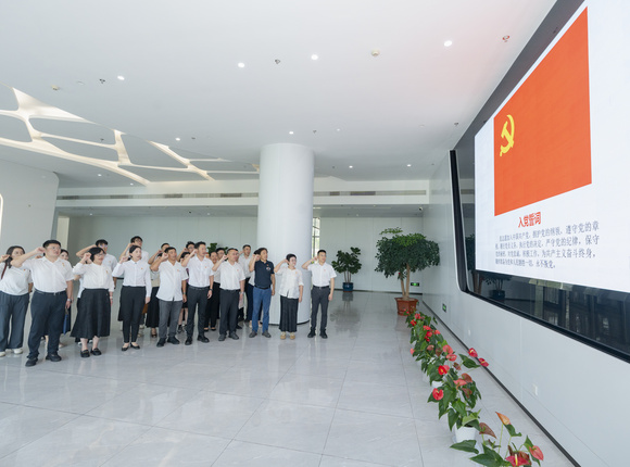 福医附一医院多支部联合中国移动福州分公司开展“红联共筑聚合力，医数融合谱新篇”主题党日活动