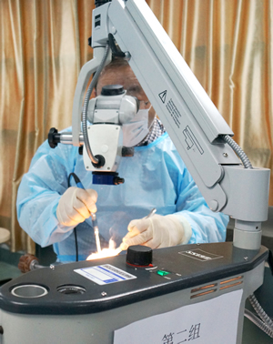 福建医科大学附属第一医院——蛇牌学院　神经外科微创技术培训中心正式成立暨第四届脑动脉瘤“锁孔”微创手术高级培训班利召开