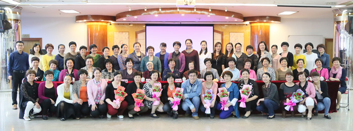 踏寻护理前辈足迹 践行南丁格尔精神 踏寻护理前辈足迹 践行南丁格尔精神