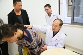 我院协办的2016年全国CHJS人工关节感染基础与临床学习班暨关节假体周围感染专题讨论会在福建龙岩顺利举行 我院协办的2016年全国CHJS人工关节感染基础与临床学习班暨关节假体周围感染专题讨论会在福建龙岩顺利举行