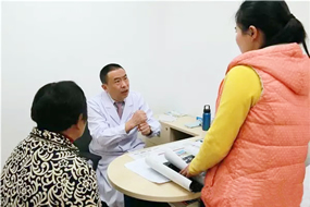 我院协办的2016年全国CHJS人工关节感染基础与临床学习班暨关节假体周围感染专题讨论会在福建龙岩顺利举行 我院协办的2016年全国CHJS人工关节感染基础与临床学习班暨关节假体周围感染专题讨论会在福建龙岩顺利举行