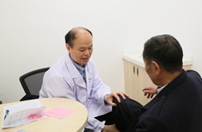 我院协办的2016年全国CHJS人工关节感染基础与临床学习班暨关节假体周围感染专题讨论会在福建龙岩顺利举行 我院协办的2016年全国CHJS人工关节感染基础与临床学习班暨关节假体周围感染专题讨论会在福建龙岩顺利举行