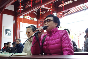 青春雷锋月 爱心助盲行——院团委开展“感恩对话，健康宣讲”关爱盲人志愿者活动