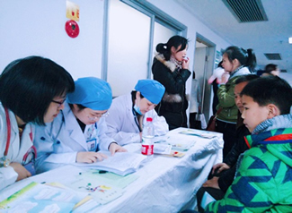 关注儿童健康  警惕肾脏疾病——我院举办2016年世界肾脏日义诊咨询活动