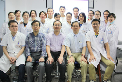 国家级病理学家莅临我院参观指导 国家级病理学家莅临我院参观指导