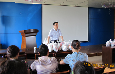 我院开展高温送清凉慰问活动