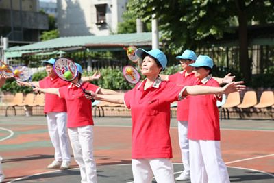 我院举办第四届老年节健身运动会 我院举办第四届老年节健身运动会