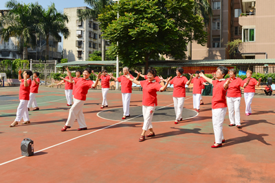 我院举办第四届老年节健身运动会 我院举办第四届老年节健身运动会