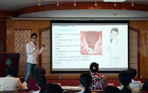 护理部顺利举办我院第四届临床护理实习生讲课比赛 护理部顺利举办我院第四届临床护理实习生讲课比赛