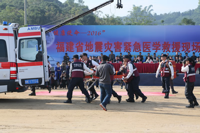 我院作为省级紧急医学救援三队圆满完成2016年省级卫生应急队伍综合救援能力演练 我院作为省级紧急医学救援三队圆满完成2016年省级卫生应急队伍综合救援能力演练