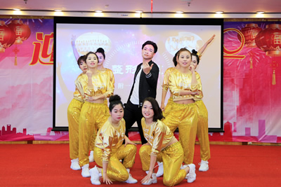 把酒当歌歌盛世 闻鸡起舞舞新春--我院举办2017年新春团拜会 把酒当歌歌盛世 闻鸡起舞舞新春--我院举办2017年新春团拜会