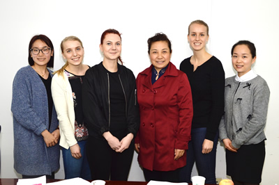 瑞典林奈大学护理实习生到我院参加临床护理学习与实践 瑞典林奈大学护理实习生到我院参加临床护理学习与实践