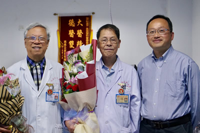 大医精诚 德技双馨--记“中国病理事业突出贡献专家”称号获得者杨代兴、翁景萱教授 大医精诚 德技双馨--记“中国病理事业突出贡献专家”称号获得者杨代兴、翁景萱教授