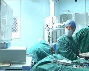 『媒体看附一』泉港首例!福建医科大学附一闽南医院、泉港区医院成功开展腔镜下膀胱癌根治术(附视频) 『媒体看附一』泉港首例!福建医科大学附一闽南医院、泉港区医院成功开展腔镜下膀胱癌根治术(附视频)