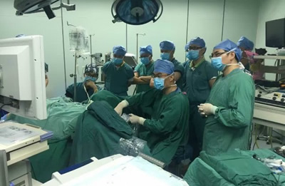 快速发展的我院泌尿外科前列腺疾病治疗团队 快速发展的我院泌尿外科前列腺疾病治疗团队