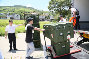 三伏酷暑战高温 应急救援练“强兵”--我院省级紧急医学救援三队开展自然灾害应急救援演练 三伏酷暑战高温 应急救援练“强兵”--我院省级紧急医学救援三队开展自然灾害应急救援演练