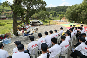 三伏酷暑战高温 应急救援练“强兵”--我院省级紧急医学救援三队开展自然灾害应急救援演练 三伏酷暑战高温 应急救援练“强兵”--我院省级紧急医学救援三队开展自然灾害应急救援演练