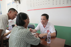 三伏酷暑战高温 应急救援练“强兵”--我院省级紧急医学救援三队开展自然灾害应急救援演练 三伏酷暑战高温 应急救援练“强兵”--我院省级紧急医学救援三队开展自然灾害应急救援演练