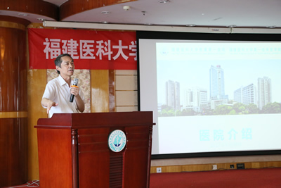 第一临床医学院举行2014级医学生开学式 第一临床医学院举行2014级医学生开学式