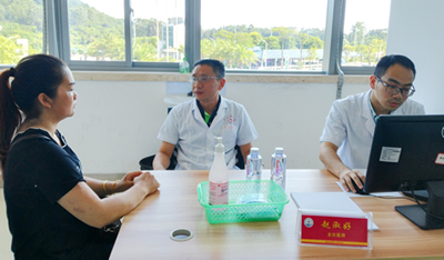 我院名医顾问团赴东山县义诊讲学