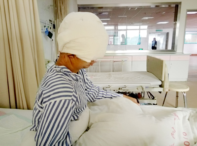 “顶着‘墨鱼脑袋’靠触觉生活22年”追踪--闽清小伙彻底告别“墨鱼头” “顶着‘墨鱼脑袋’靠触觉生活22年”追踪--闽清小伙彻底告别“墨鱼头”