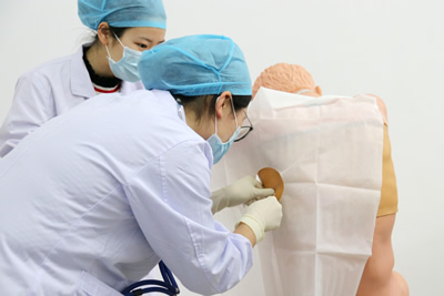 南昌大学师生到我校进行大学生临床技能竞赛学习交流