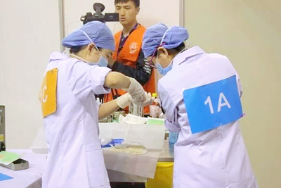 第一临床医学院师生代表福建医科大学参加第九届全国高等医学院校大学生临床技能竞赛华东区赛获一等奖