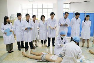 第一临床医学院代表福建医科大学参加第九届全国高等医学院校大学生临床技能竞赛总决赛荣获三等奖 第一临床医学院代表福建医科大学参加第九届全国高等医学院校大学生临床技能竞赛总决赛荣获三等奖