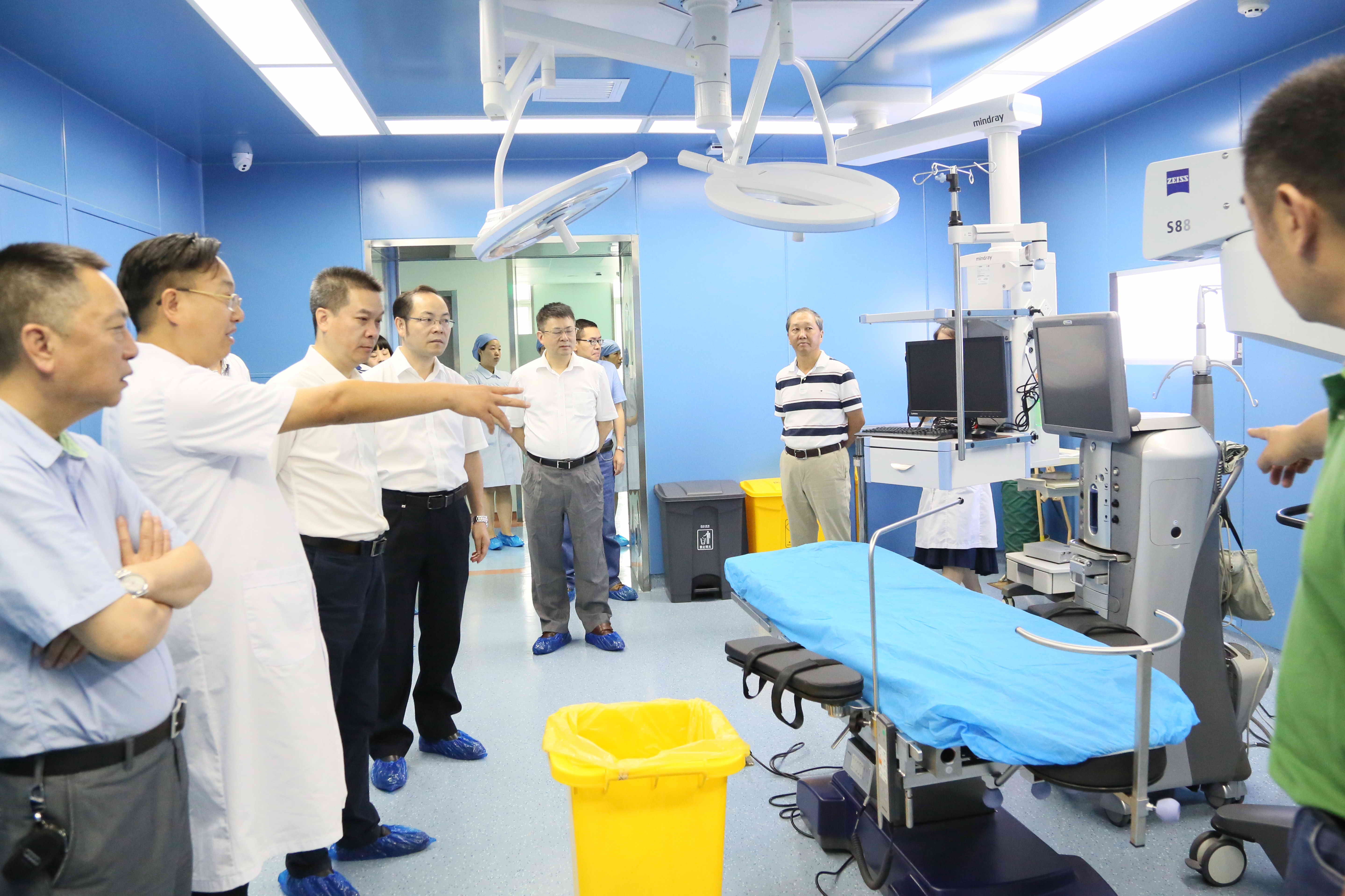 新平台 新征程 致力眼健康 —— 我院眼科新手术室顺利搬迁启用