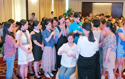 我院护理部主办福建省首届护理职业素养培训班 我院护理部主办福建省首届护理职业素养培训班