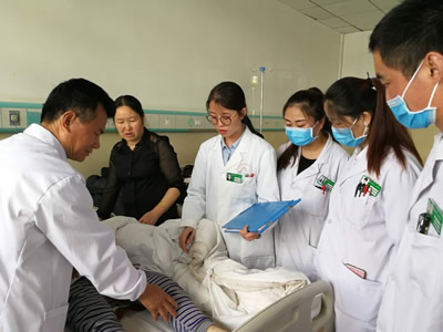 无私奉献 硕果累累 铸就闽宁帮扶情——我院第八批援宁医疗队载誉归来 无私奉献 硕果累累 铸就闽宁帮扶情——我院第八批援宁医疗队载誉归来