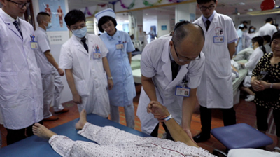 中国国际电视台（CGTN）专题报道我院康复科VR虚拟康复技术项目