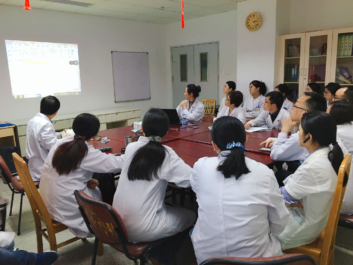 学习新理念 把握新风向 开启新篇章 ——消化内科开展学习“DRGs及规范化病案首页填写”