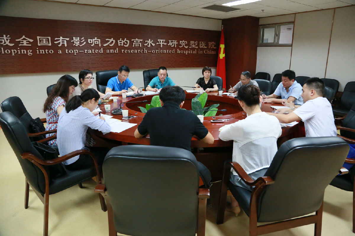 校党委副书记王诗忠带领校组织部党支部来院开展开放式主题党日活动 校党委副书记王诗忠带领校组织部党支部来院开展开放式主题党日活动