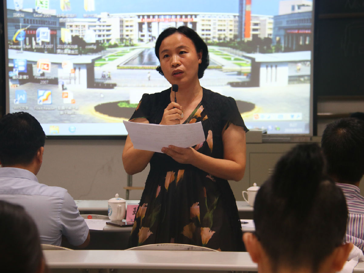 第一临床医学院举办青年教师讲课比赛