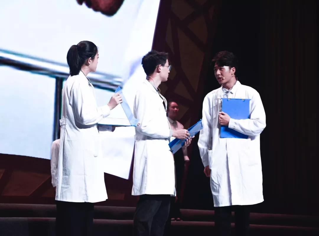 我就是大力倡导和弘扬“慕容慎行精神”——福建医科大学典型引领，坚定履行“教育”“医疗”两大使命