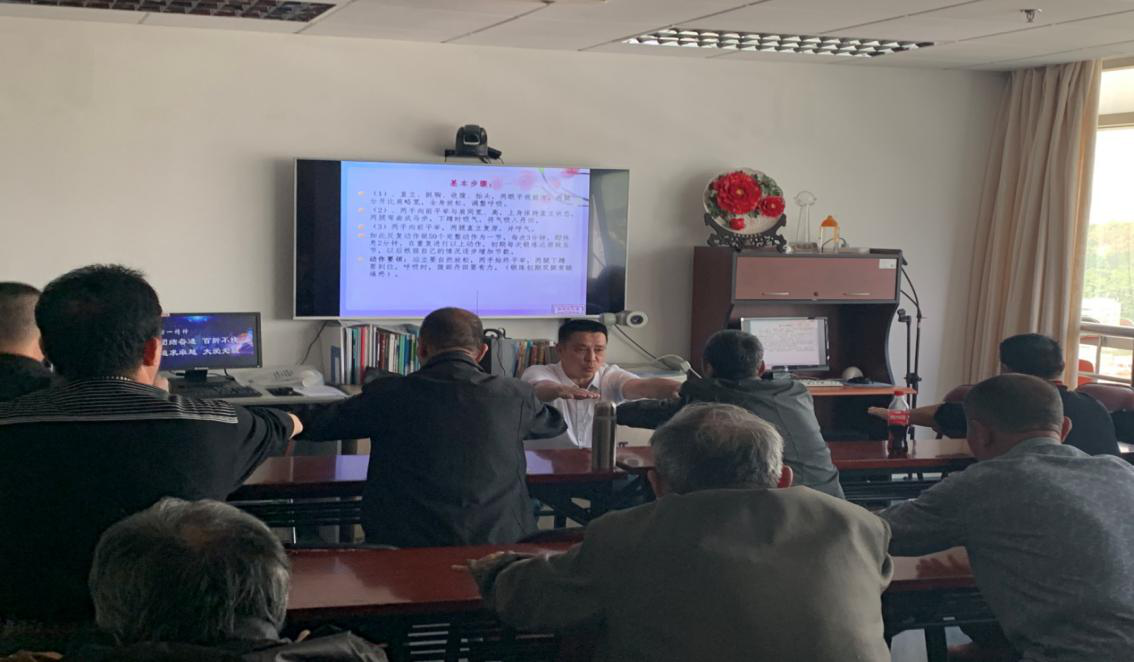 耳鼻咽喉科举办第十九期公益性无喉者食管发音培训班