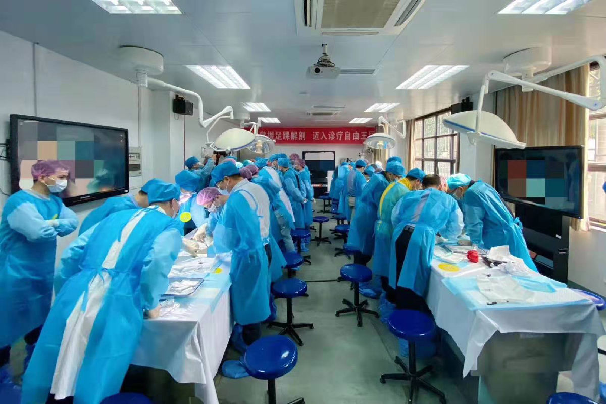 创伤骨科、足踝外科主办福建省首届足踝应用解剖学习班