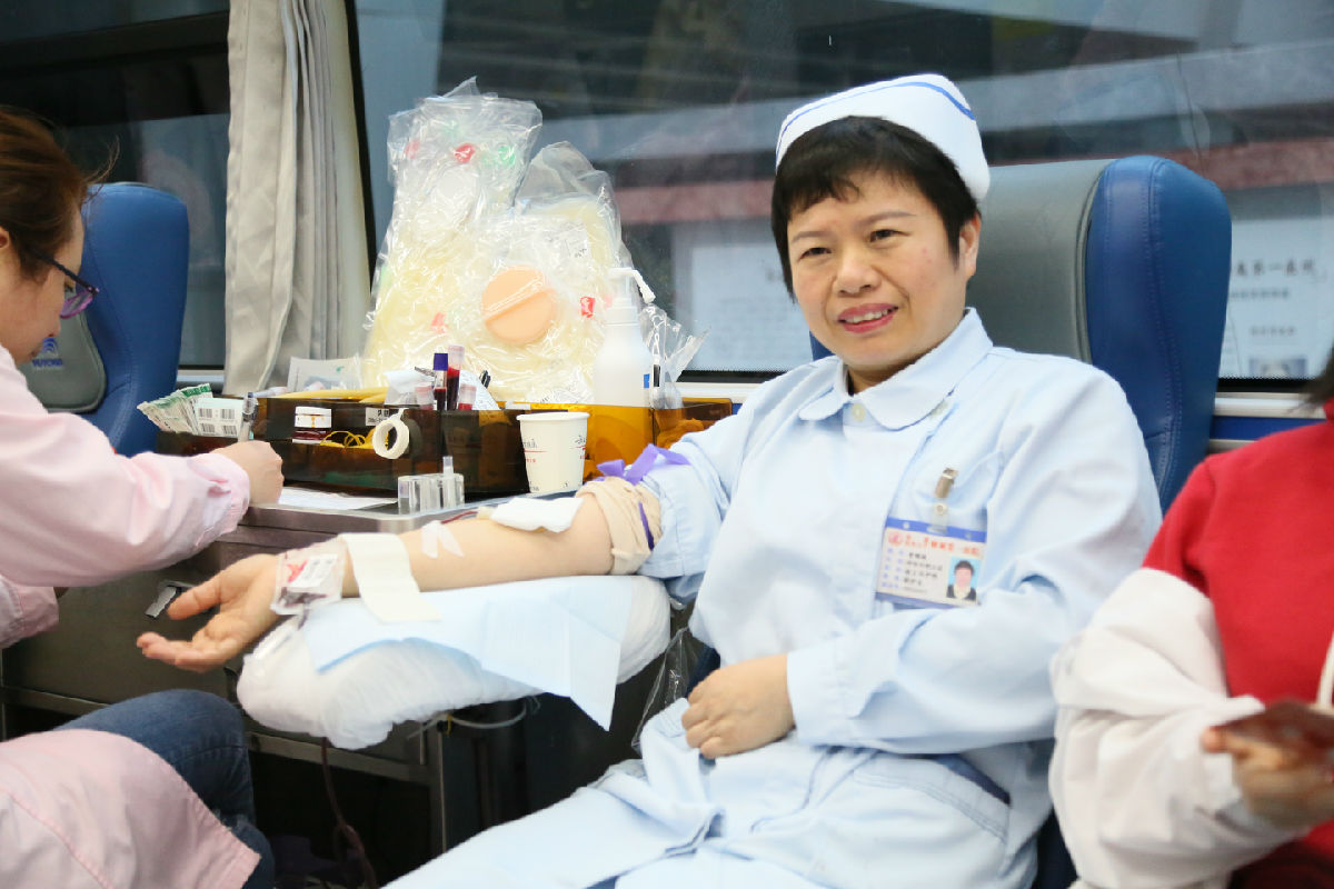 热血送暖 为生命接力——我院连续十年开展无偿献血活动