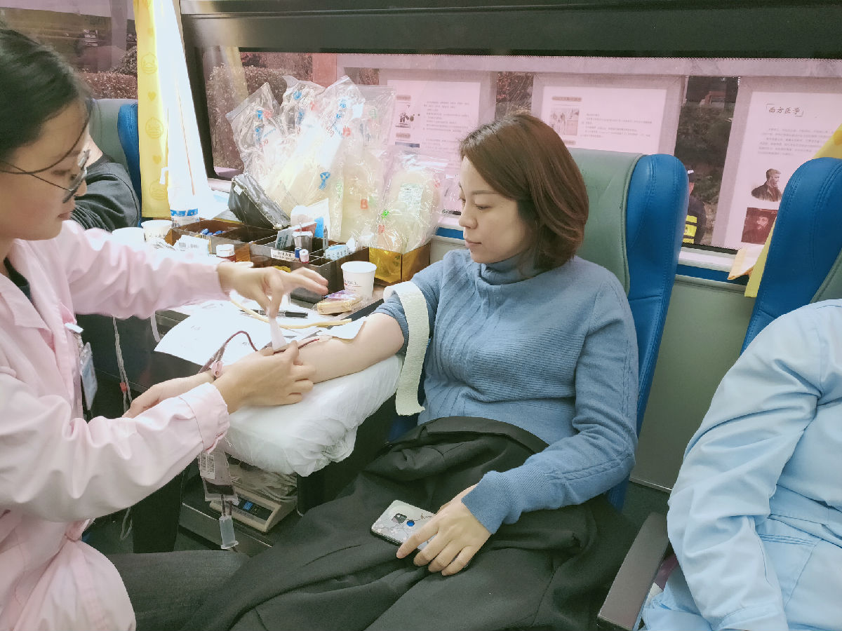 热血送暖 为生命接力——我院连续十年开展无偿献血活动