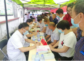 我院多个支部联合开展卫生院义诊活动 我院多个支部联合开展卫生院义诊活动
