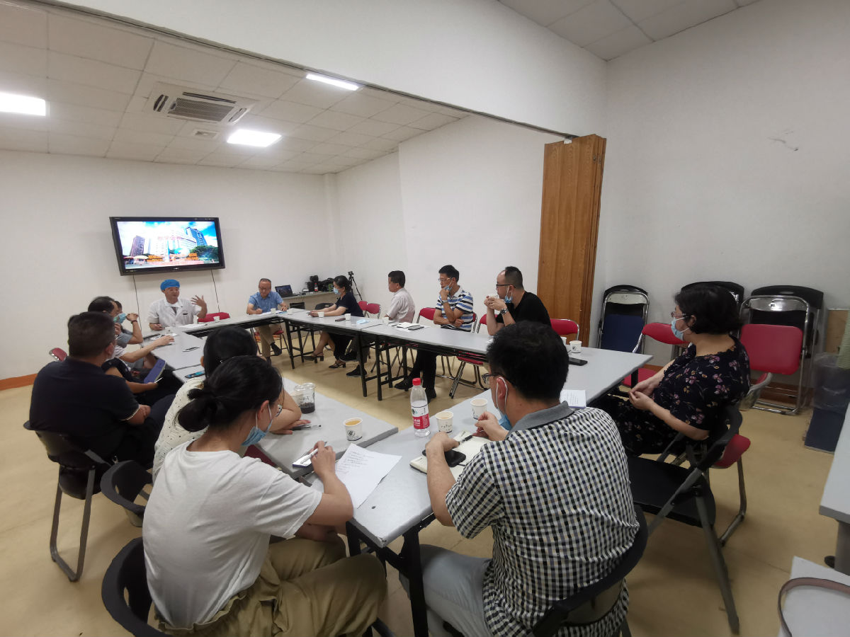 翁山耕副院长组织召开教学会议指导本科教学工作 翁山耕副院长组织召开教学会议指导本科教学工作