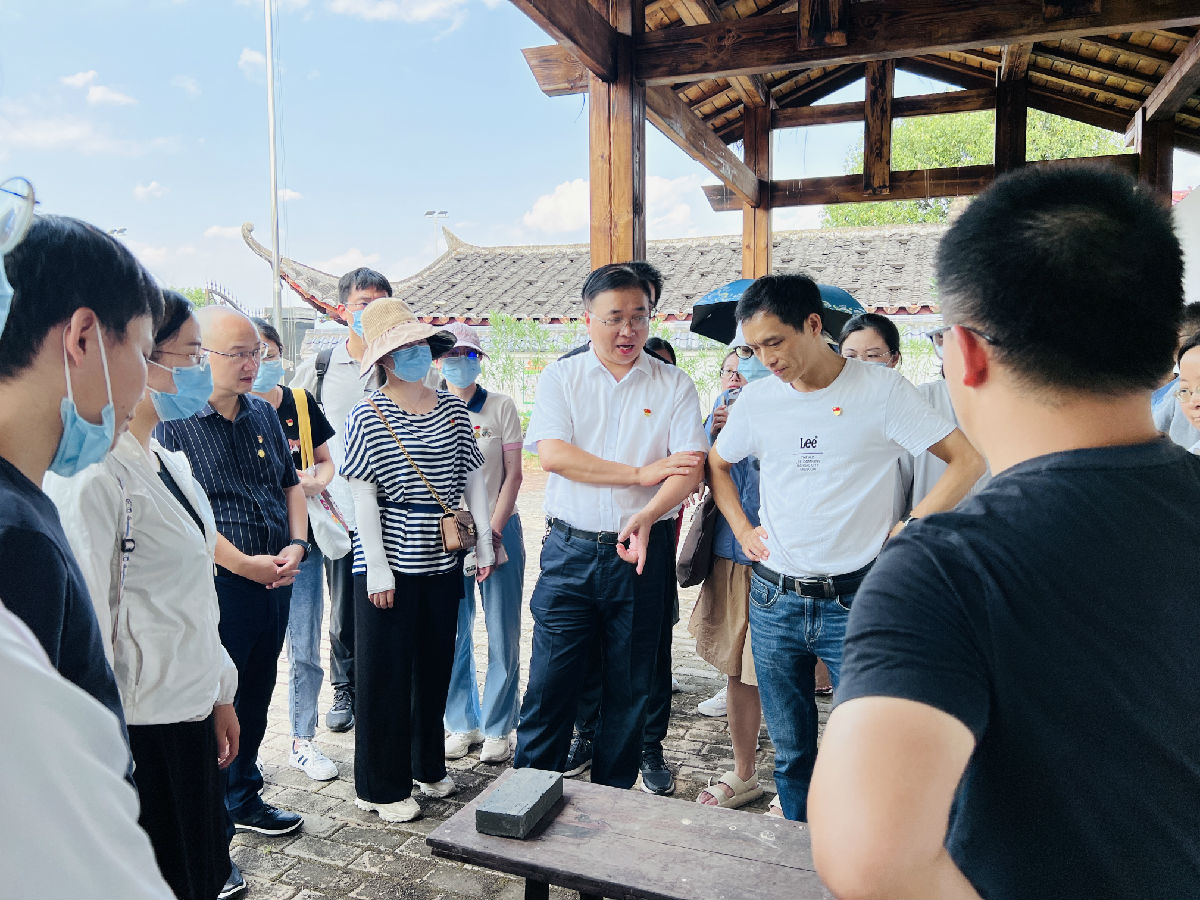 【附一党建】重走附一路,启航新征程——我院感染肝病党支部建阳行 【附一党建】重走附一路,启航新征程——我院感染肝病党支部建阳行