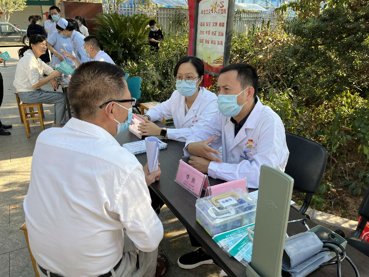 喜迎二十大 感恩再出发——我院多支部联合开展“重走附一路”暨党员志愿服务八闽行活动 喜迎二十大 感恩再出发——我院多支部联合开展“重走附一路”暨党员志愿服务八闽行活动