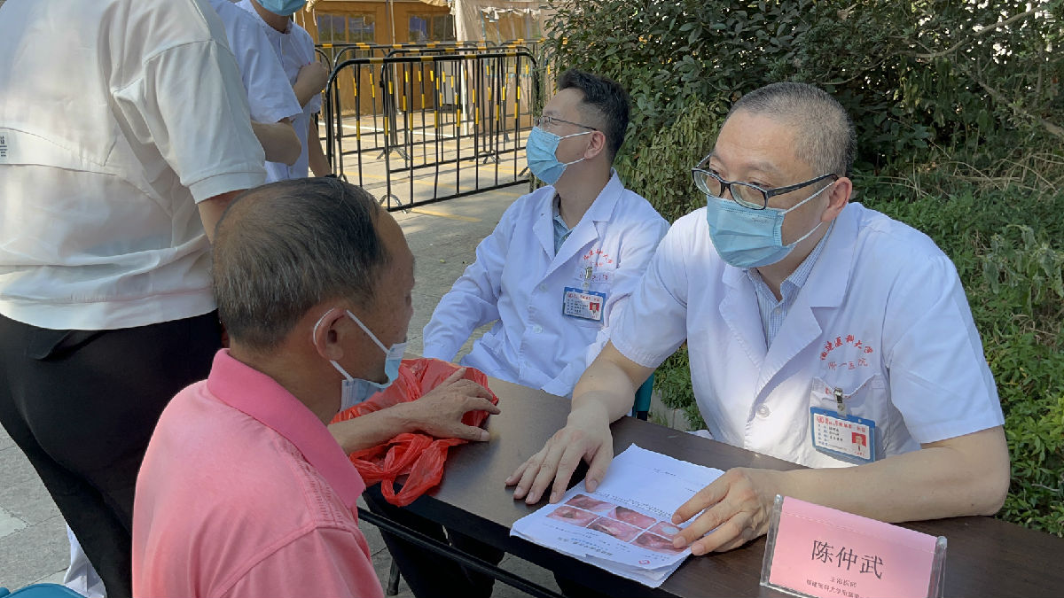 喜迎二十大 感恩再出发——我院多支部联合开展“重走附一路”暨党员志愿服务八闽行活动 喜迎二十大 感恩再出发——我院多支部联合开展“重走附一路”暨党员志愿服务八闽行活动