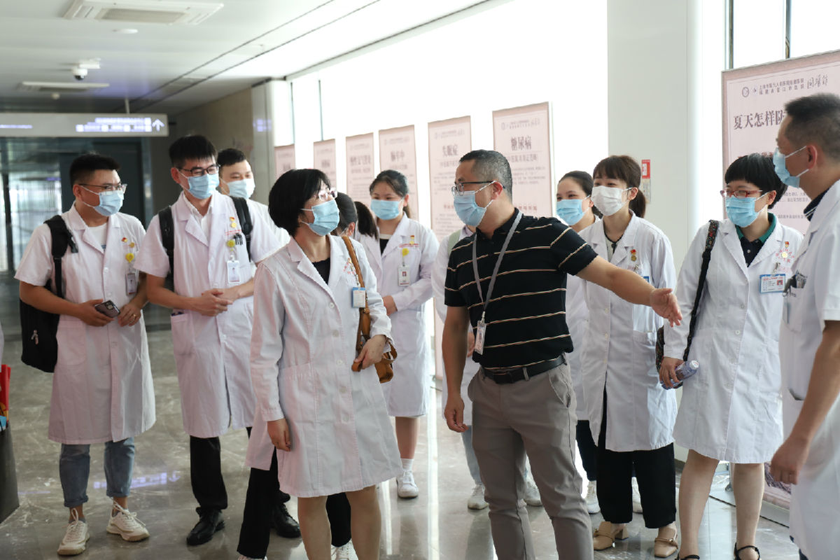 『附一党建』不忘来时路 坚守附一心——康复高压氧党支部开展“重走附一路”暨党员志愿服务八闽行活动 『附一党建』不忘来时路 坚守附一心——康复高压氧党支部开展“重走附一路”暨党员志愿服务八闽行活动