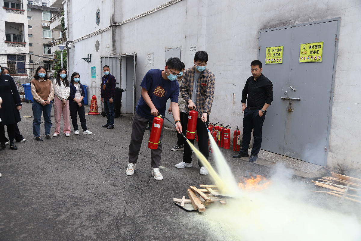 福医附一医院举办反电信网络诈骗讲座暨消防安全知识培训